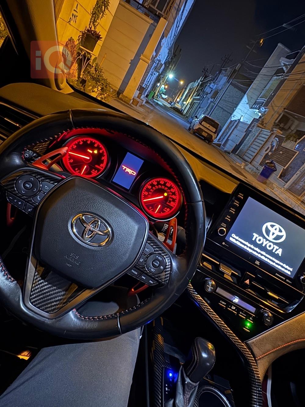 تۆیۆتا کامری